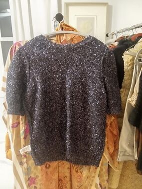 H&M Sparkly Short Sleeve Knit Top in Dark Silver-Black